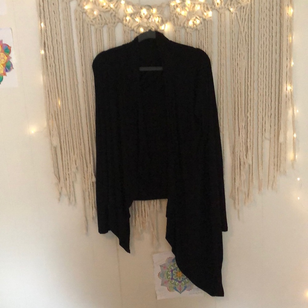 Lock and Love black cotton cardigan, size Large